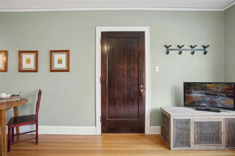 2210 E Mississippi Avenue #3 Denver, CO 80210