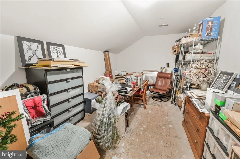 11442 ISAAC COURT Hagerstown, MD 21742
