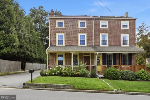 730 NEW STREET