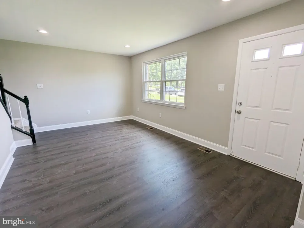 12 BADGER GATE Catonsville, MD 21228
