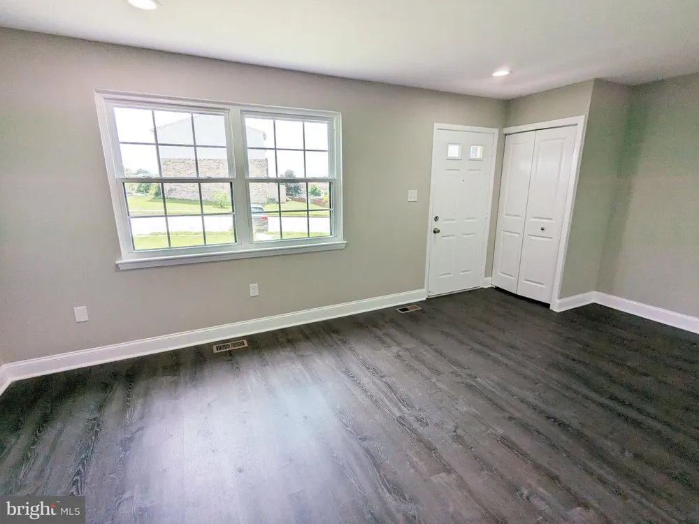 12 BADGER GATE Catonsville, MD 21228