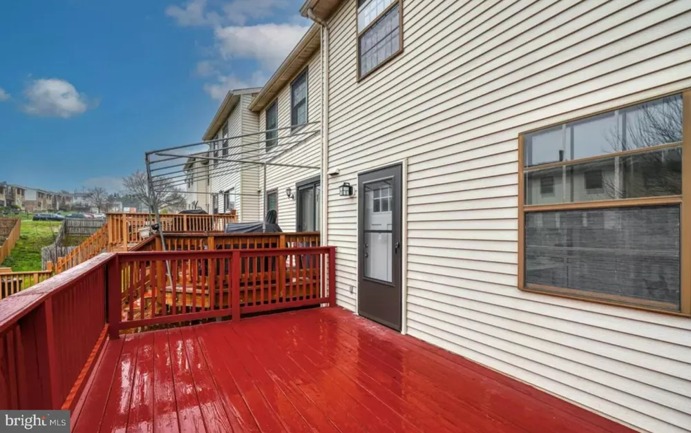 12 BADGER GATE Catonsville, MD 21228