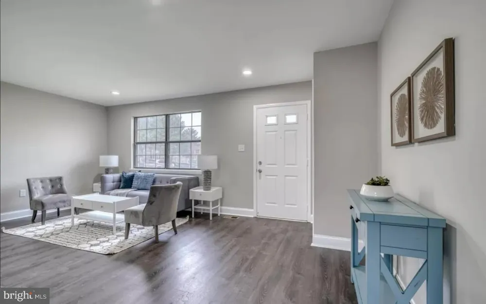 12 BADGER GATE Catonsville, MD 21228