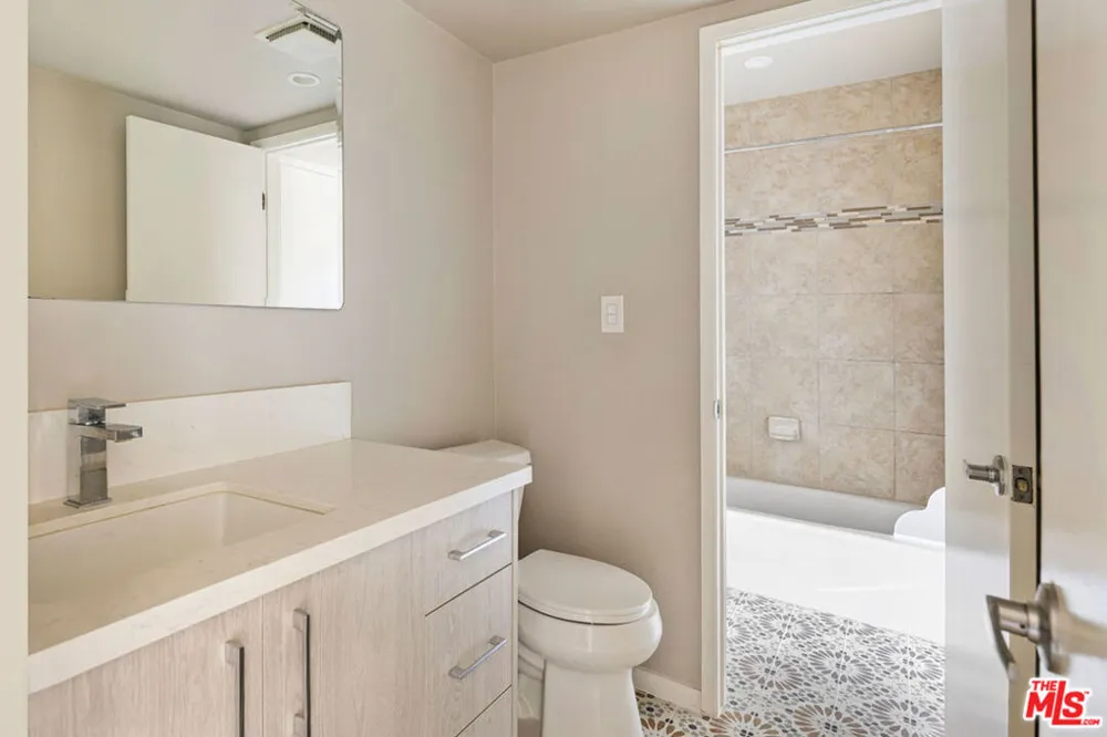 13484 Meyer Road #16 Whittier, CA 90605