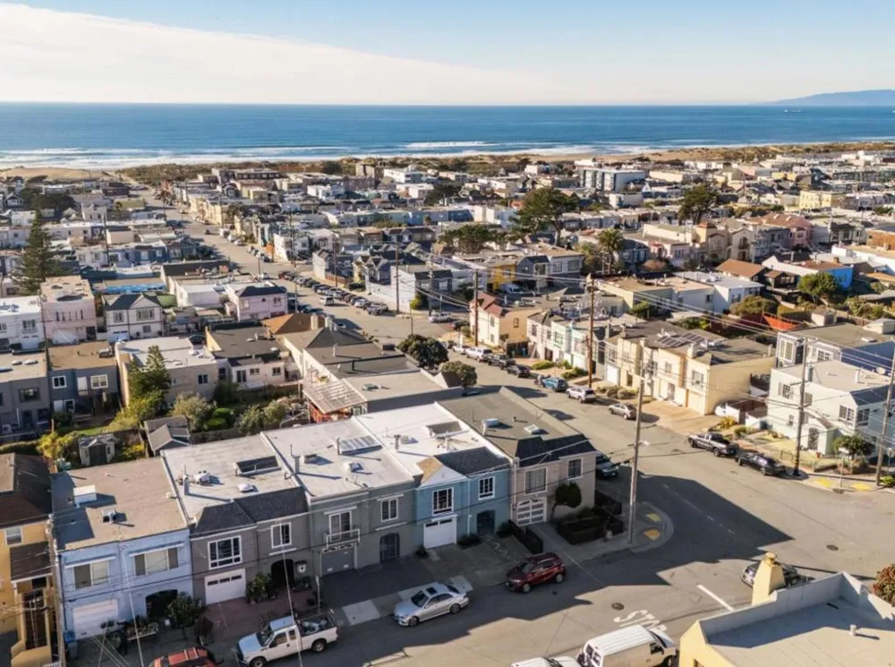 1607 44th Avenue San Francisco, CA 94122