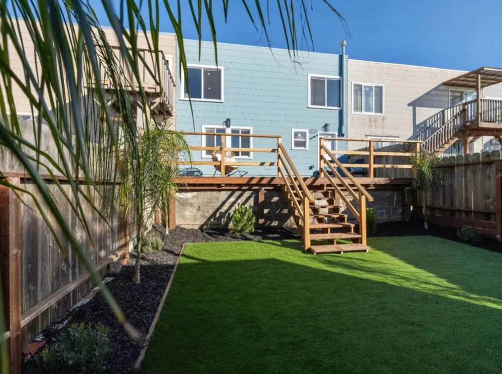 1607 44th Avenue San Francisco, CA 94122