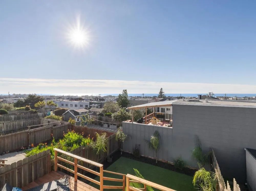 1607 44th Avenue San Francisco, CA 94122