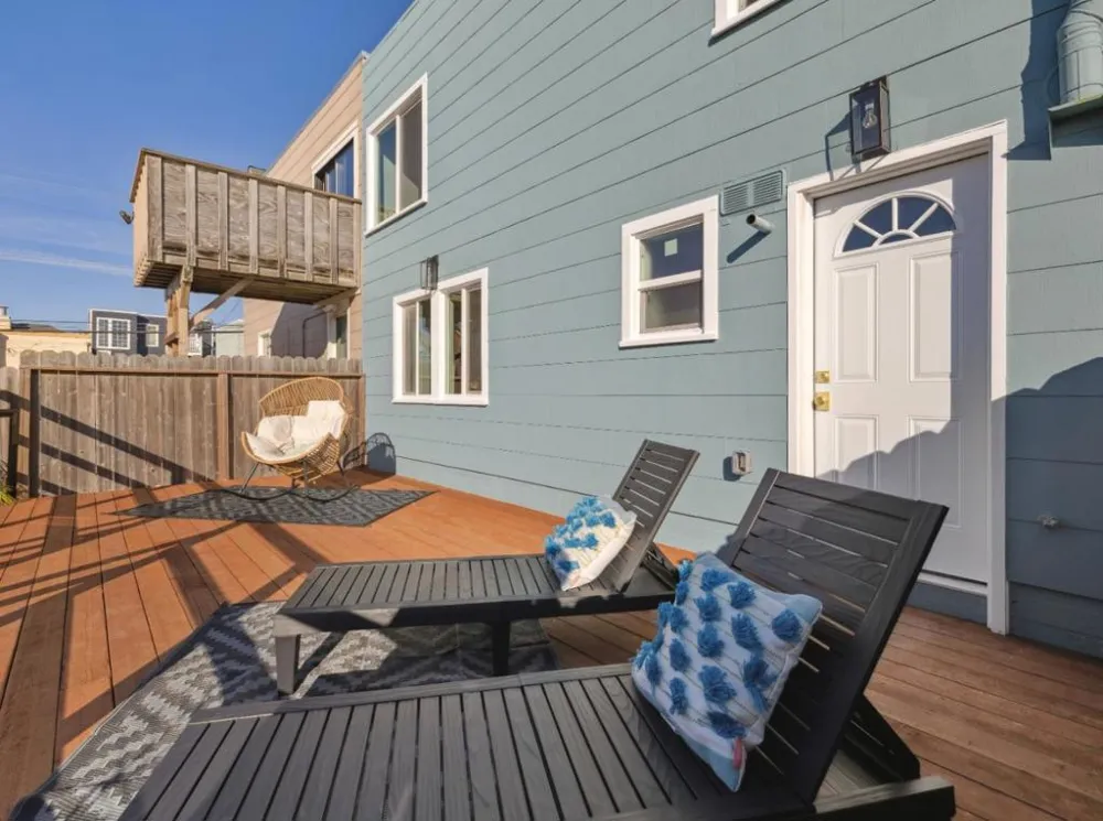 1607 44th Avenue San Francisco, CA 94122