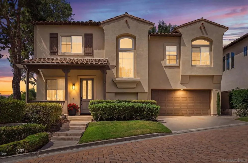 7001 Surfbird Circle Carlsbad, CA 92011