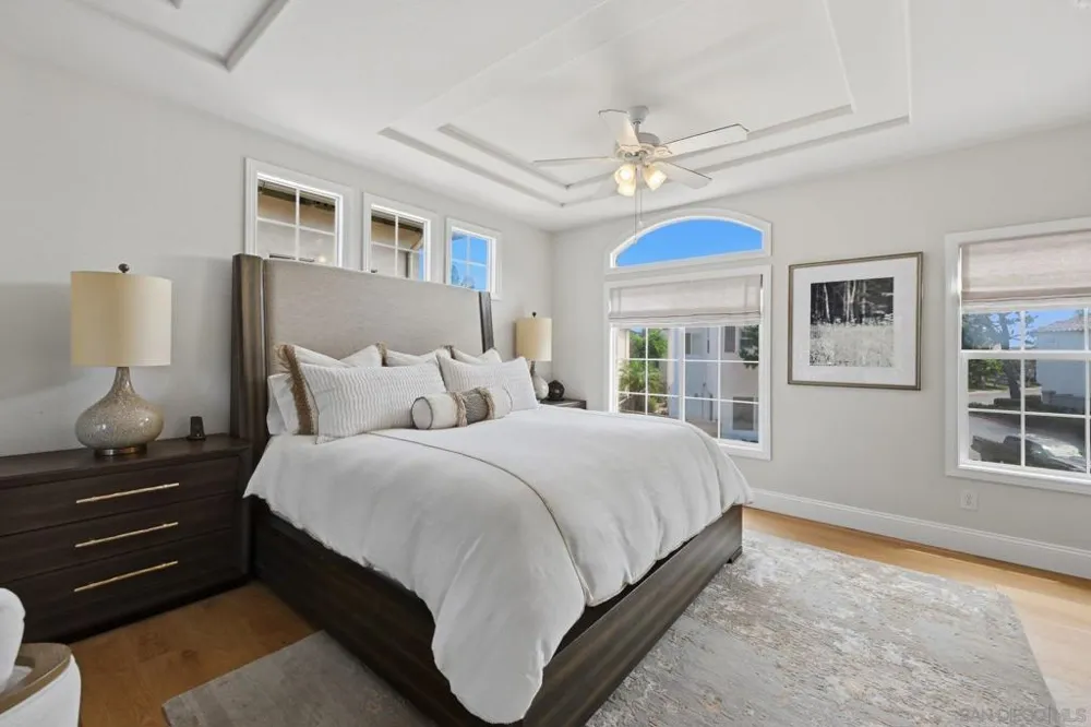 7001 Surfbird Circle Carlsbad, CA 92011