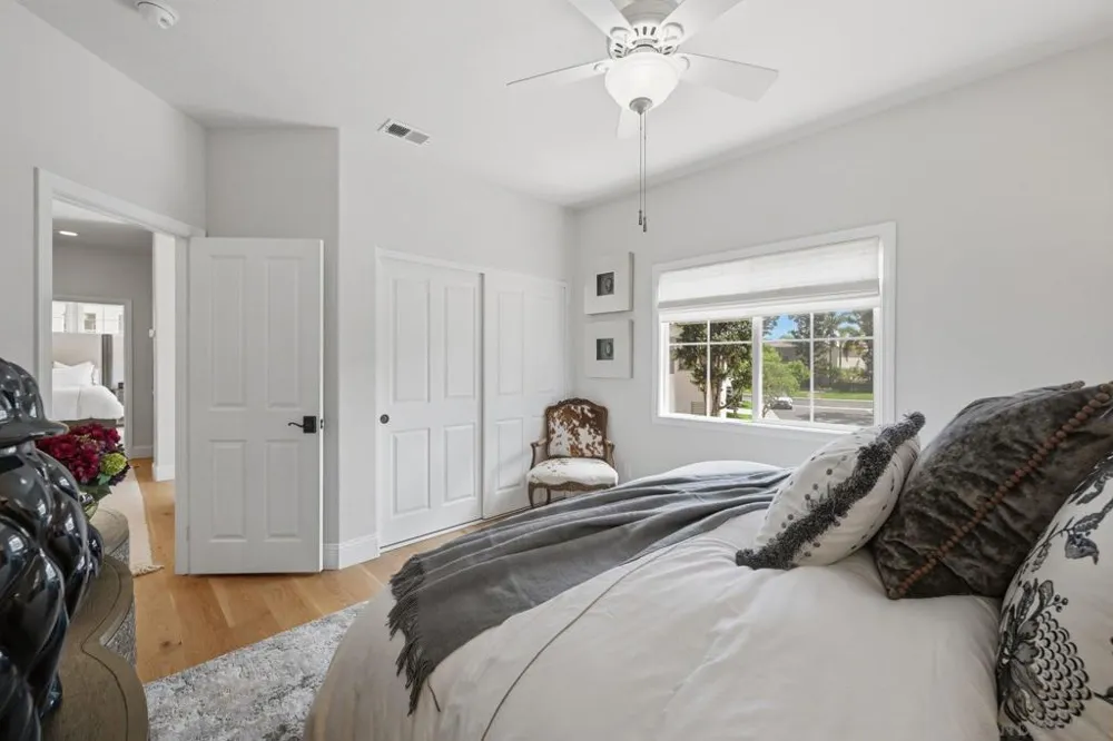 7001 Surfbird Circle Carlsbad, CA 92011