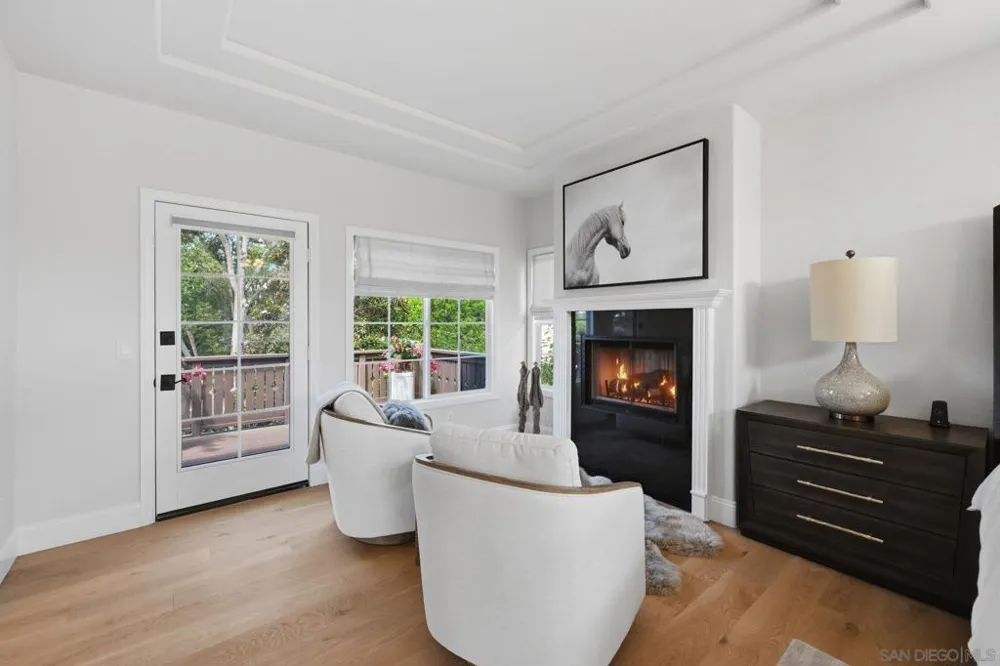 7001 Surfbird Circle Carlsbad, CA 92011