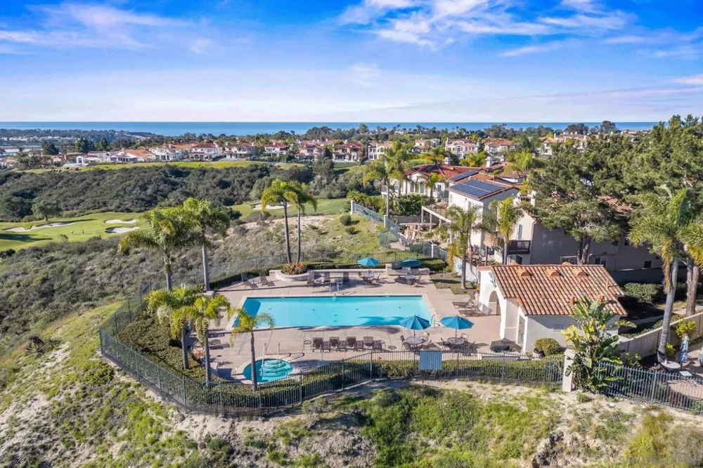 7001 Surfbird Circle Carlsbad, CA 92011
