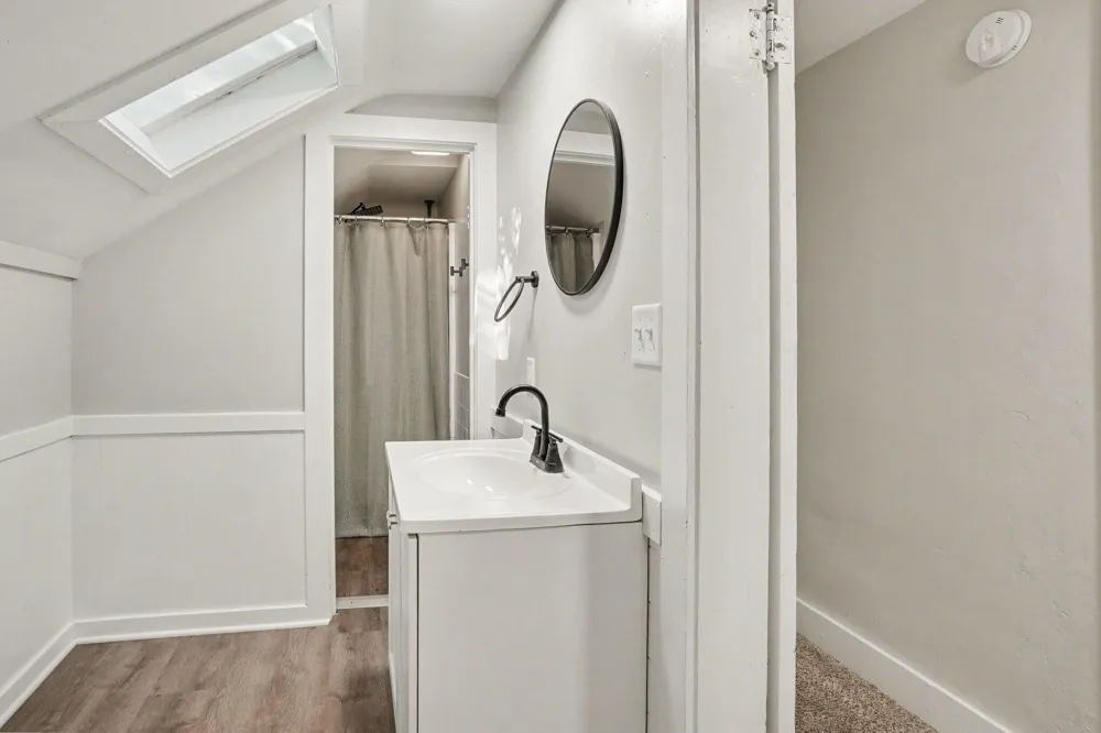 461 W Lakewood Boulevard Holland, MI 49424
