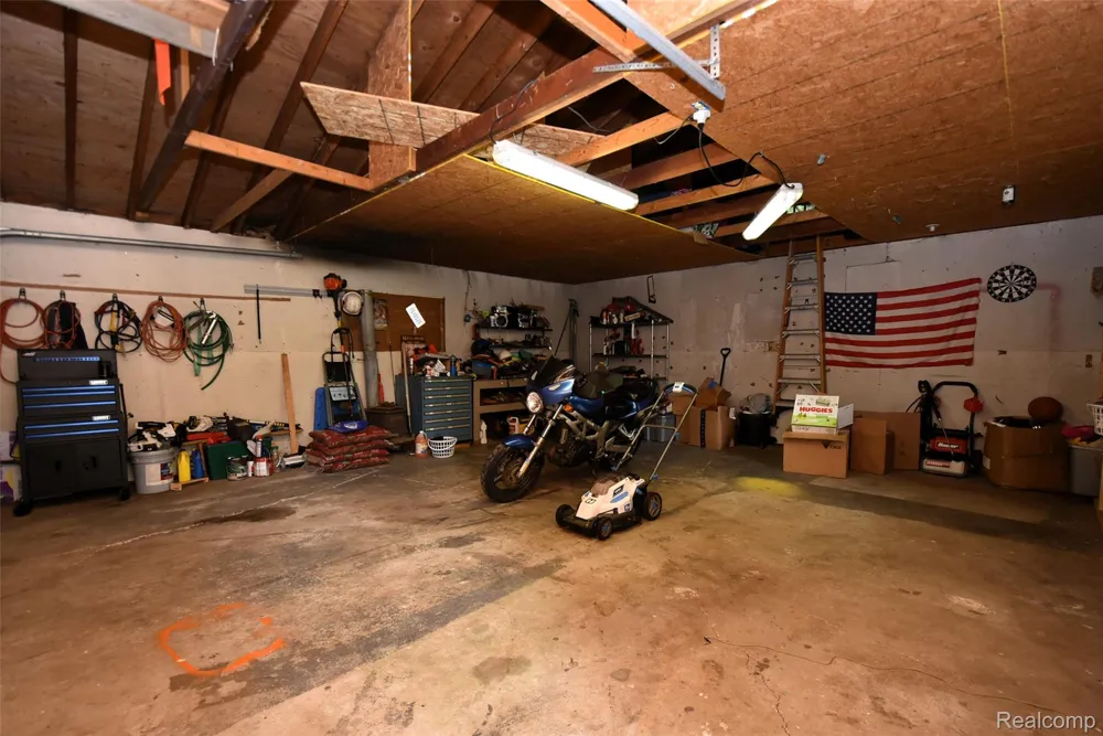 1379 Brady Avenue Burton City, MI 48529
