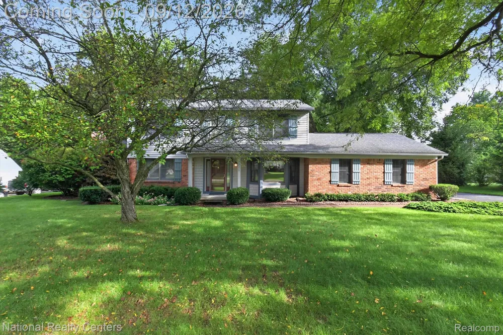 9321 Overdale Lane Brighton Township, MI 48114