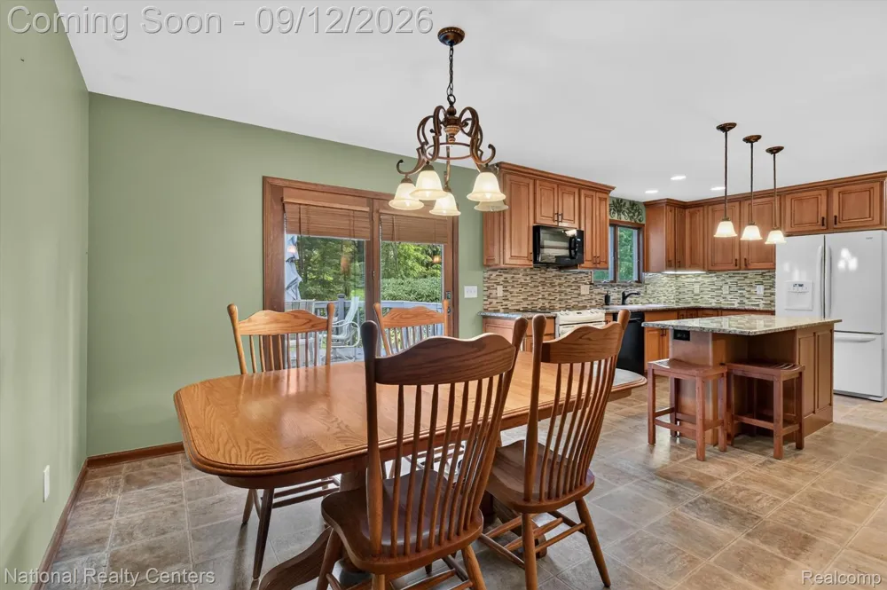 9321 Overdale Lane Brighton Township, MI 48114