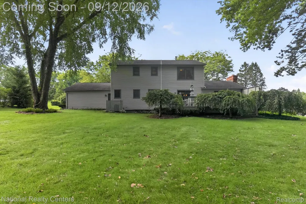 9321 Overdale Lane Brighton Township, MI 48114