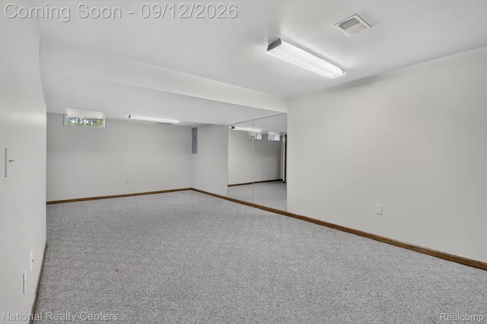 9321 Overdale Lane Brighton Township, MI 48114