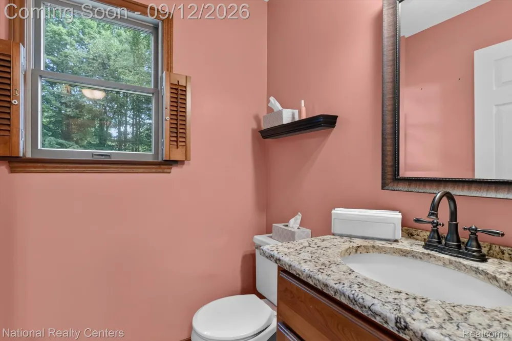 9321 Overdale Lane Brighton Township, MI 48114