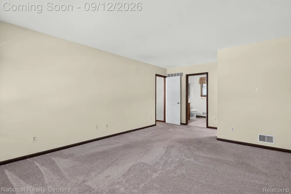 9321 Overdale Lane Brighton Township, MI 48114