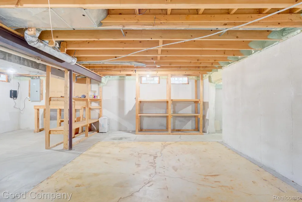 3062 Saint Jude Drive Waterford Charter Township, MI 48329