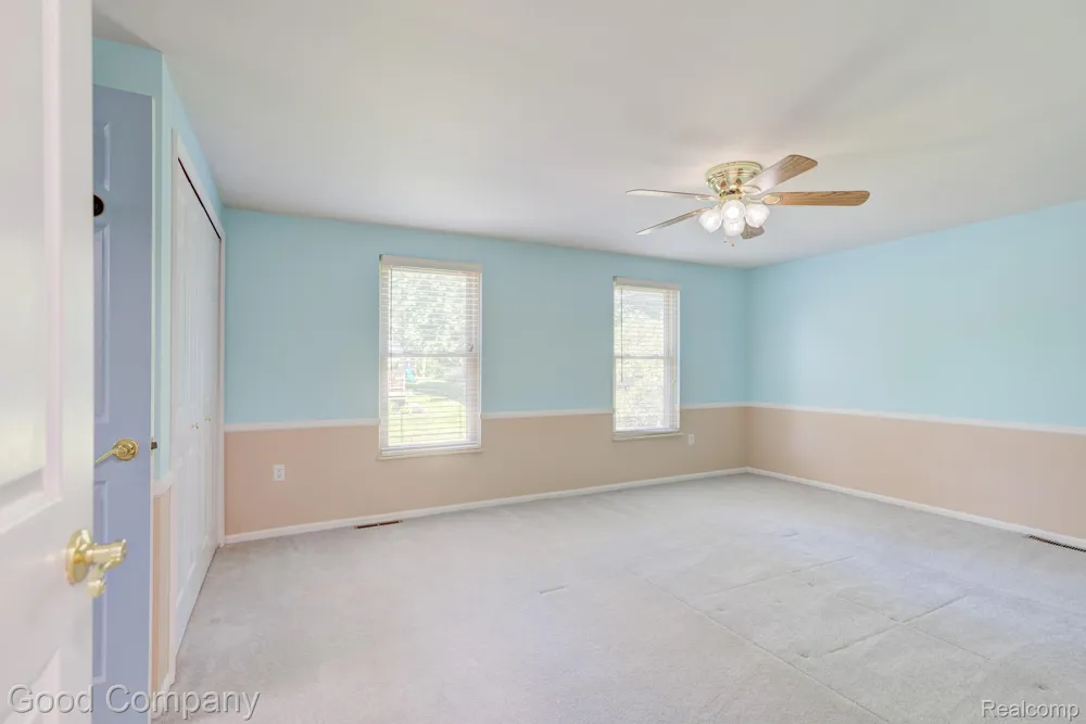 3062 Saint Jude Drive Waterford Charter Township, MI 48329