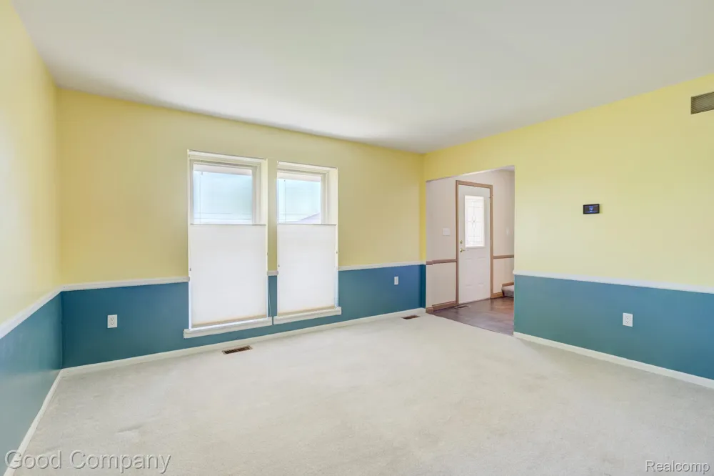 3062 Saint Jude Drive Waterford Charter Township, MI 48329