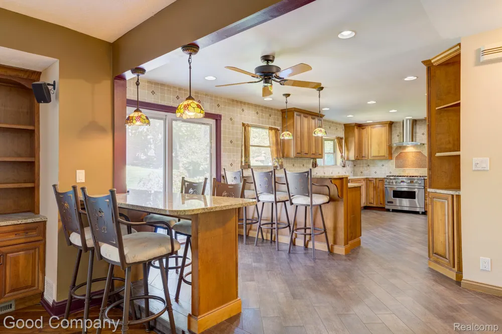 3062 Saint Jude Drive Waterford Charter Township, MI 48329