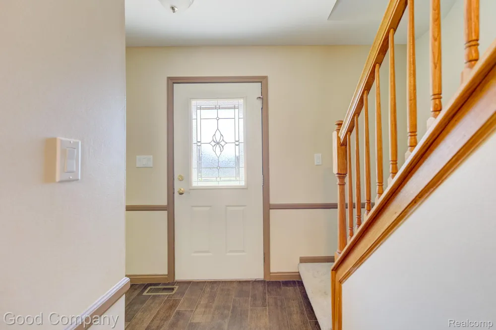 3062 Saint Jude Drive Waterford Charter Township, MI 48329