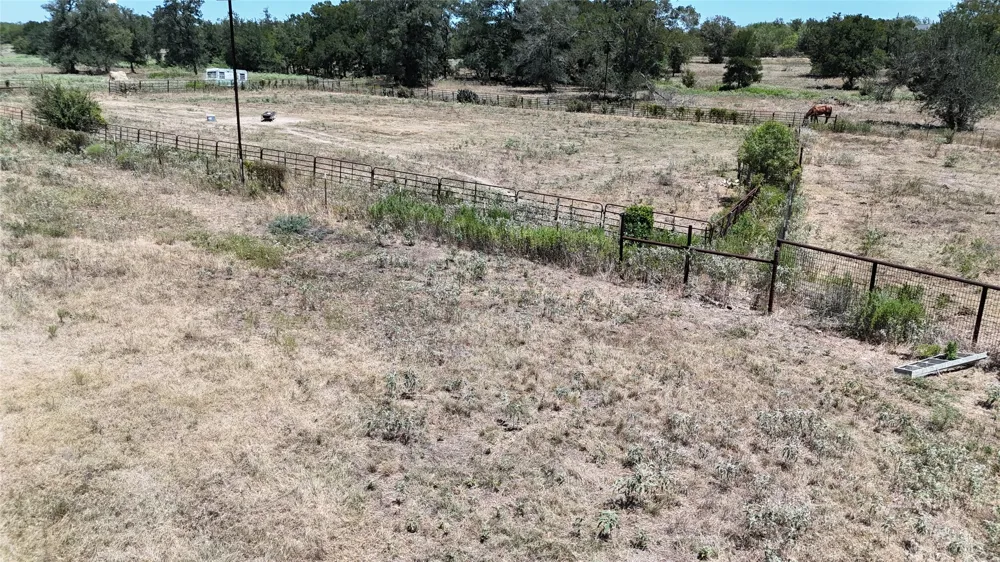 4629 Fm-2984 Luling, TX 78648