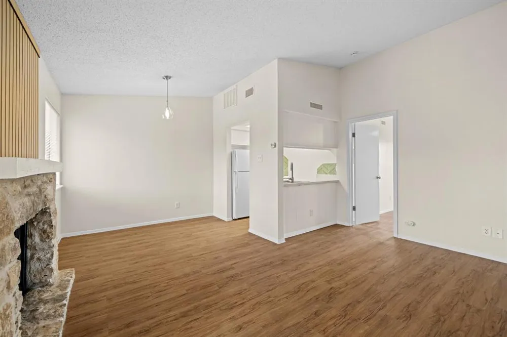 9079 Jollyville Road #303 Austin, TX 78759