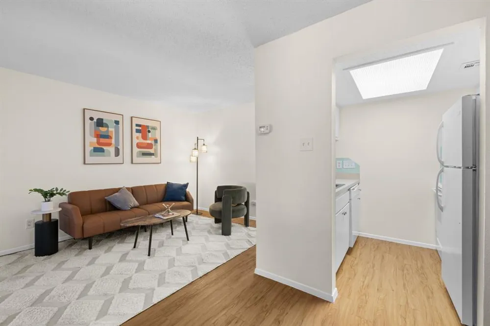 9079 Jollyville Road #303 Austin, TX 78759