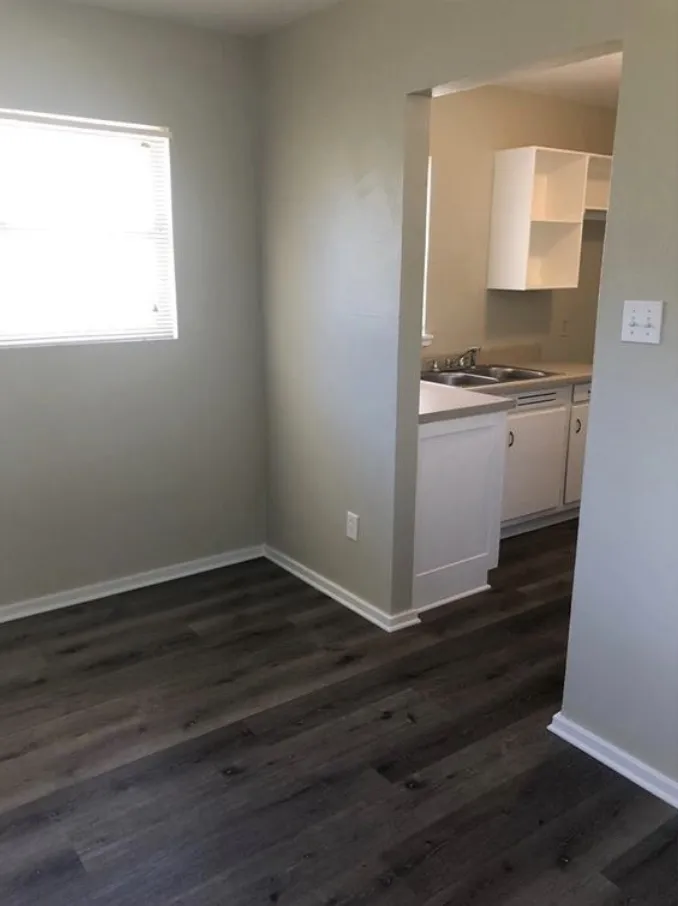 718 Hogan Drive Rockdale, TX 76567