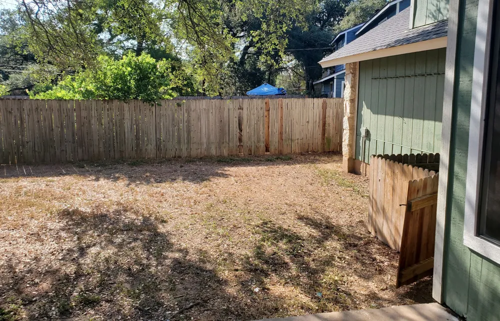 8716 Clearbrook Trail #A Austin, TX 78729