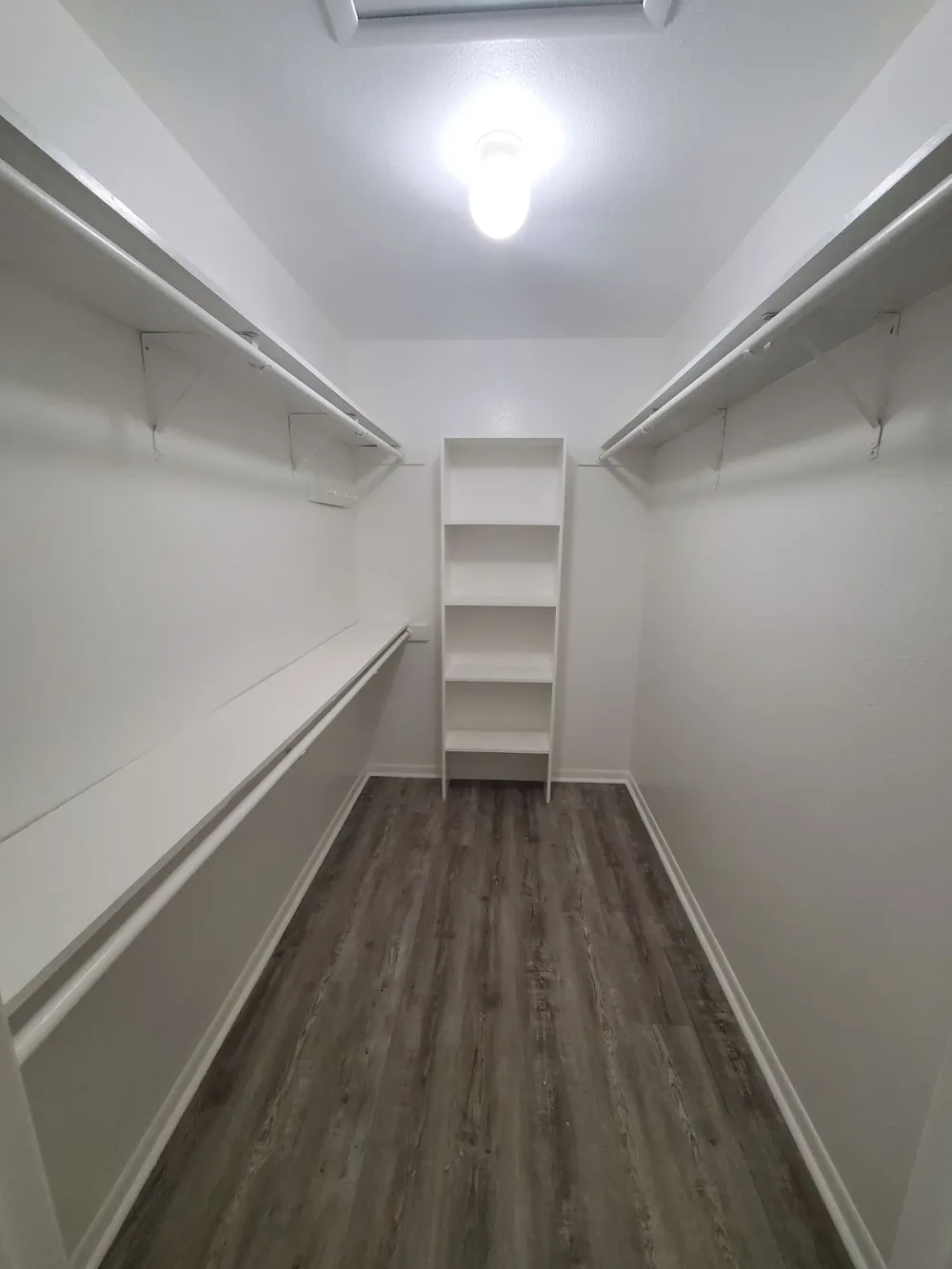 8716 Clearbrook Trail #A Austin, TX 78729