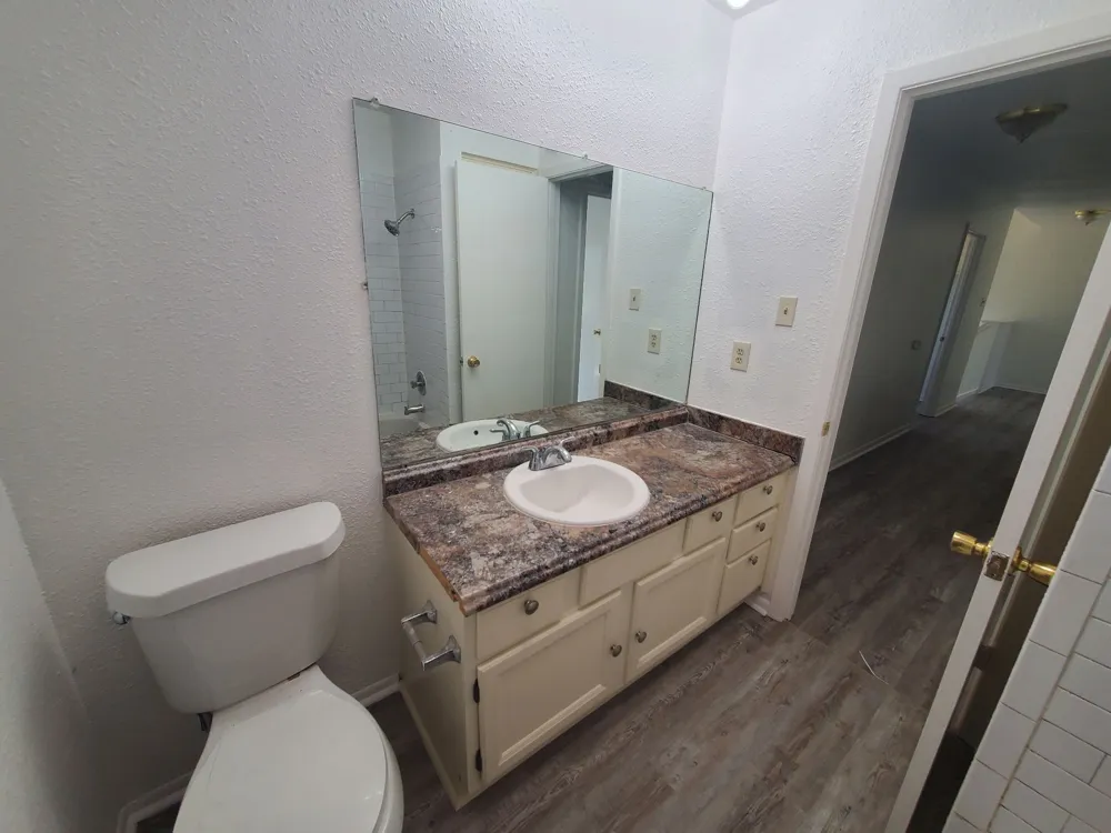 8716 Clearbrook Trail #A Austin, TX 78729