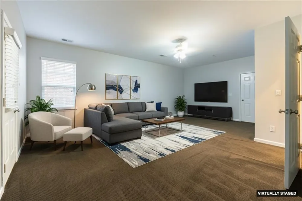 4746 Legacy Cove Lane Atlanta, GA 30126