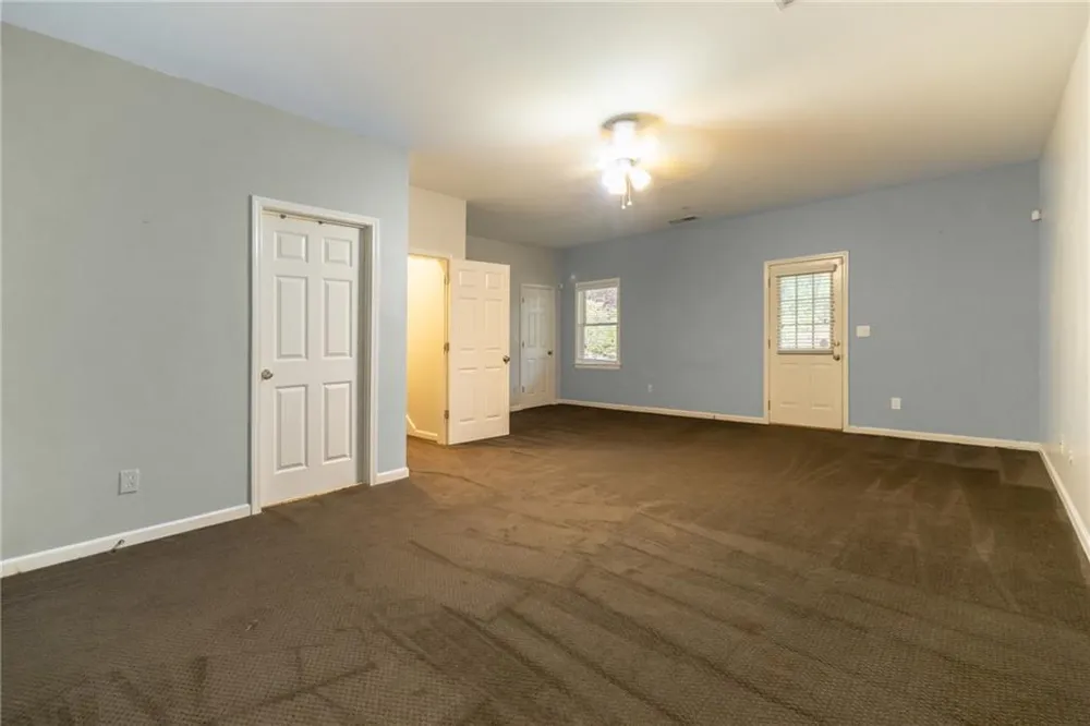 4746 Legacy Cove Lane Atlanta, GA 30126