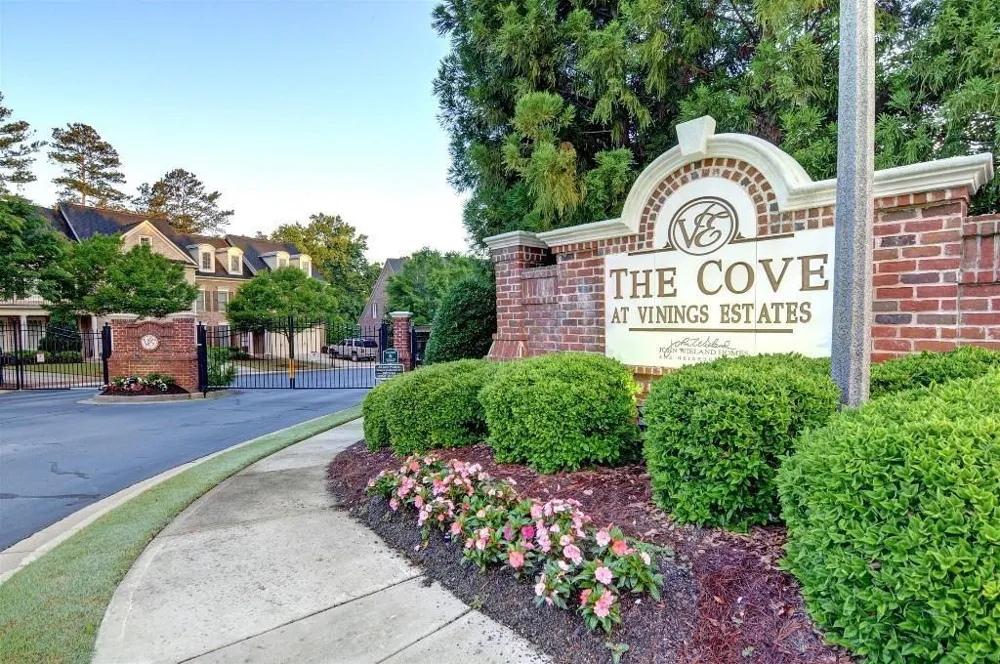 4746 Legacy Cove Lane Atlanta, GA 30126