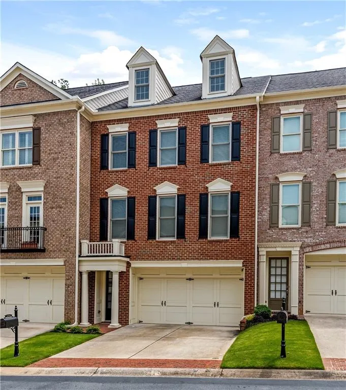 4746 Legacy Cove Lane Atlanta, GA 30126