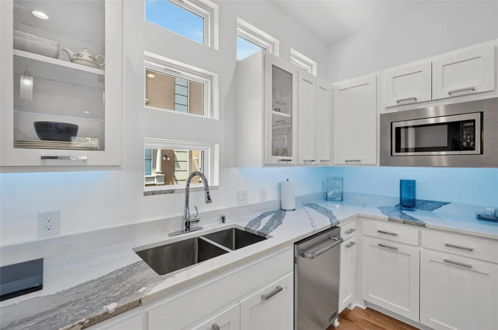 4312 Cedar Springs Road #104 Dallas, TX 75219