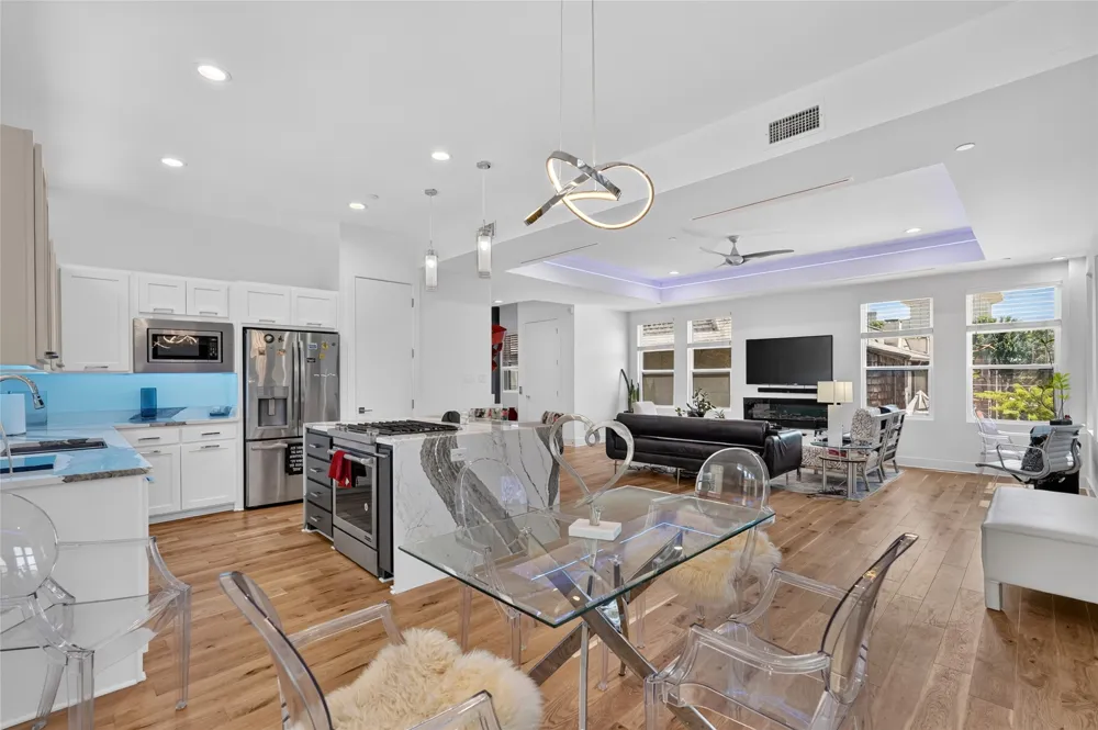 4312 Cedar Springs Road #104 Dallas, TX 75219