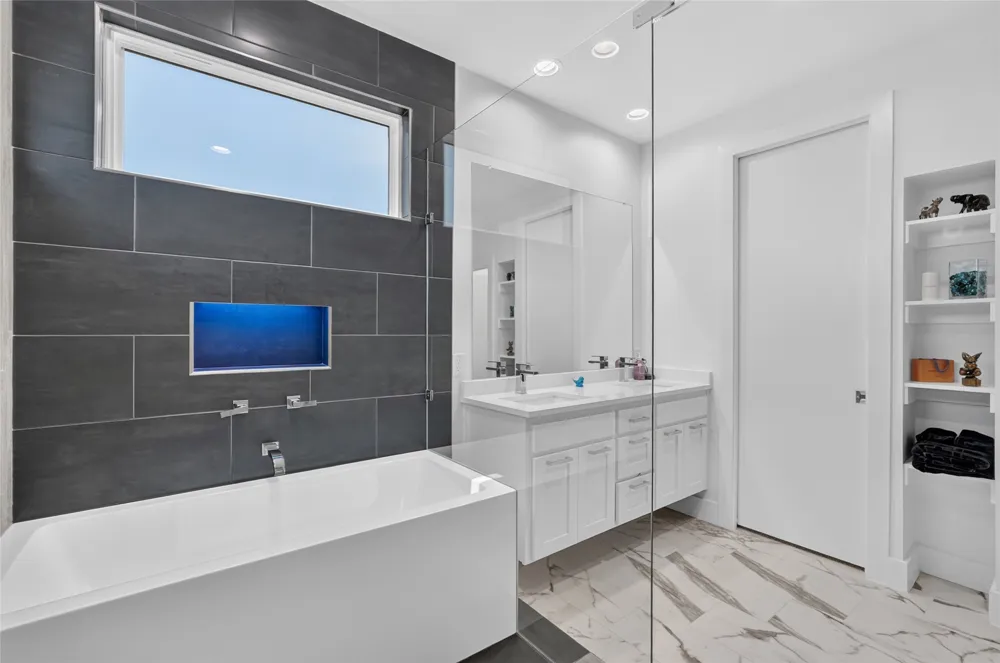 4312 Cedar Springs Road #104 Dallas, TX 75219