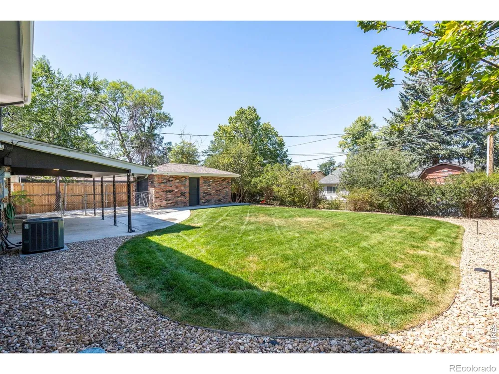 1055 W 7th Ave Dr Broomfield, CO 80020