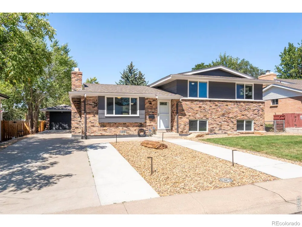 1055 W 7th Ave Dr Broomfield, CO 80020