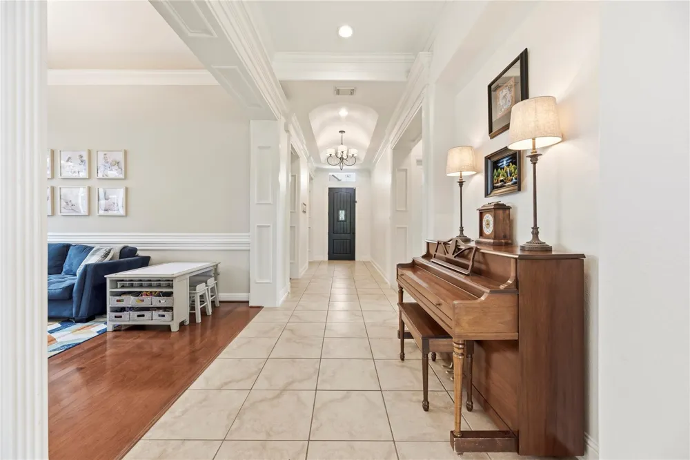 6 Vieux Carre Missouri City, TX 77459