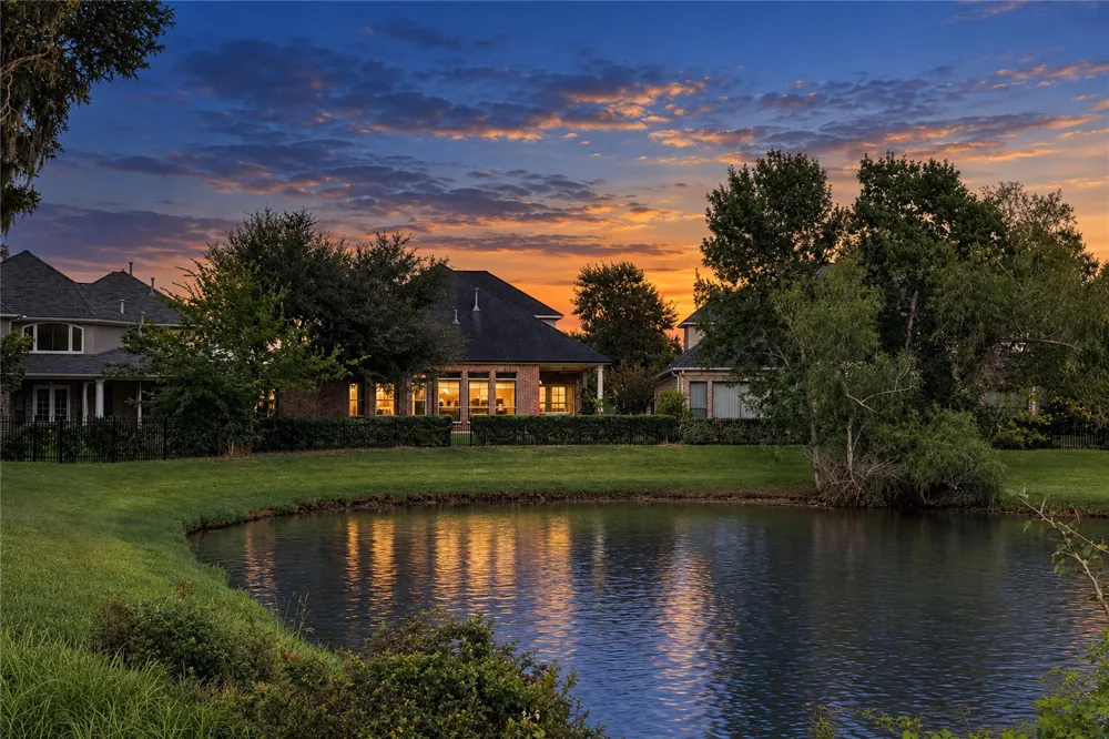 6 Vieux Carre Missouri City, TX 77459