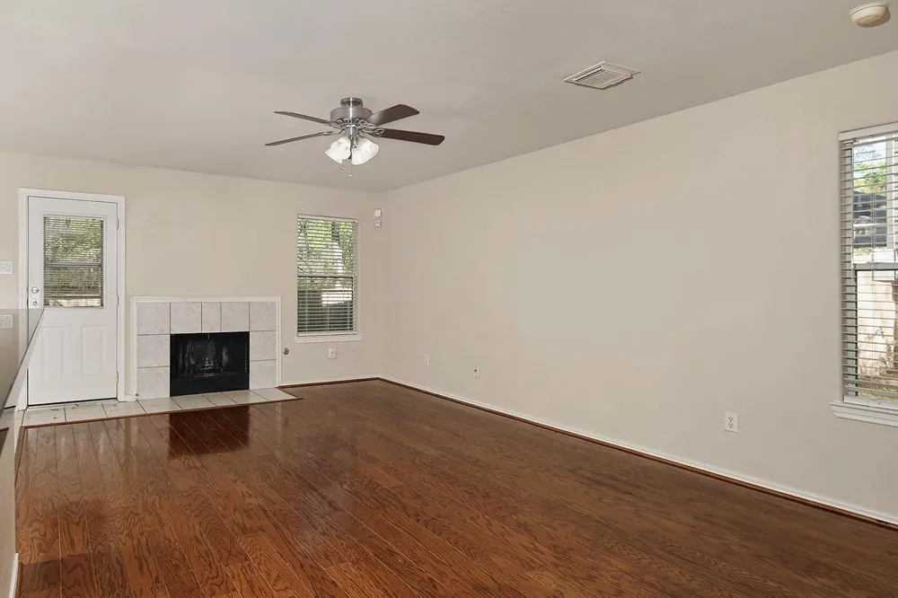 15 Marble Rock Place The Woodlands, TX 77382
