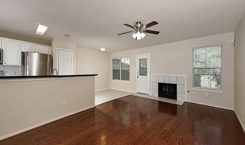 15 Marble Rock Place The Woodlands, TX 77382